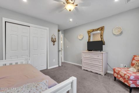 209 Gilford Avenue Island Heights NJ 08732