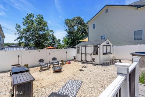 209 Gilford Avenue Island Heights NJ 08732
