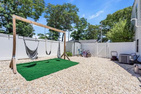 209 Gilford Avenue Island Heights NJ 08732