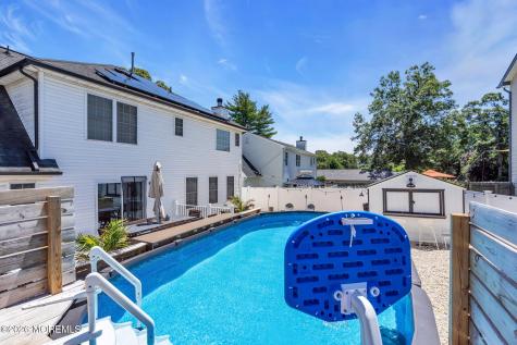 209 Gilford Avenue Island Heights NJ 08732