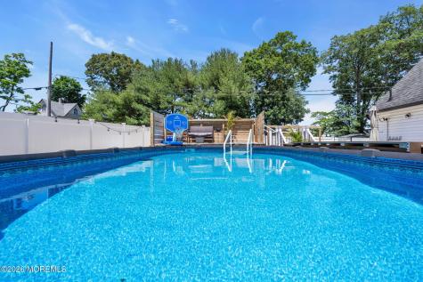209 Gilford Avenue Island Heights NJ 08732