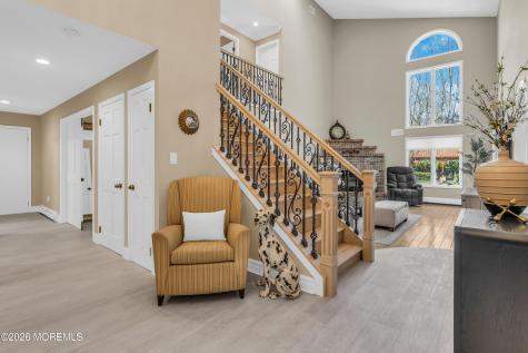 12 Red Fox Run Manalapan NJ 07726