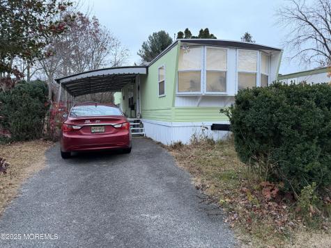 9 Alissa Terrace Jackson NJ 08527