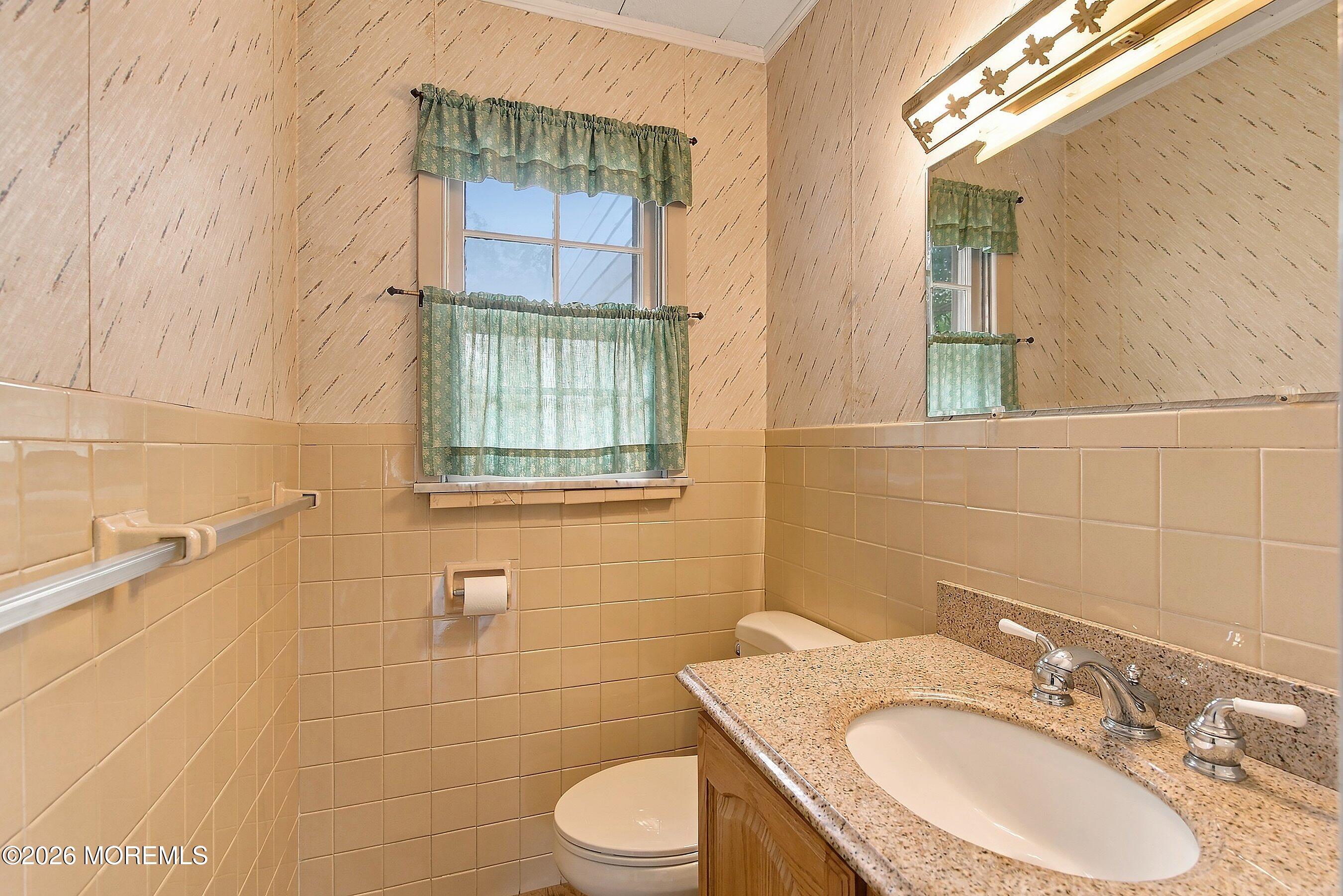 78 Clinton Avenue Eatontown NJ 07724