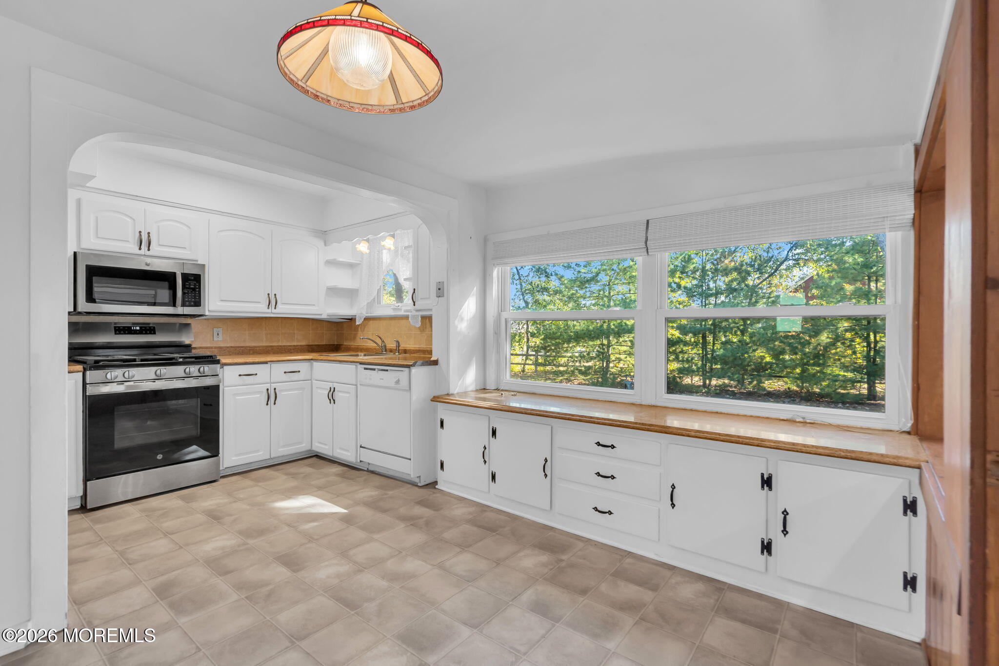 121 Linden Avenue Pine Beach NJ 08741