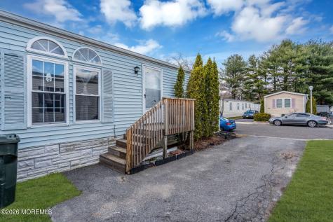 43 Secretariat Street Howell NJ 07731