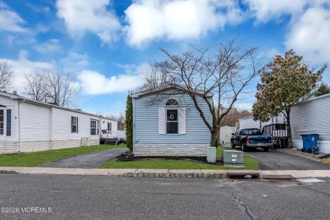 43 Secretariat Street Howell NJ 07731