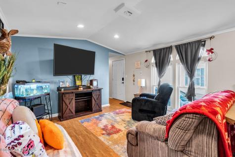 43 Secretariat Street Howell NJ 07731