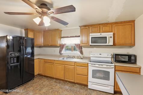 2 Marie Street South River NJ 08882