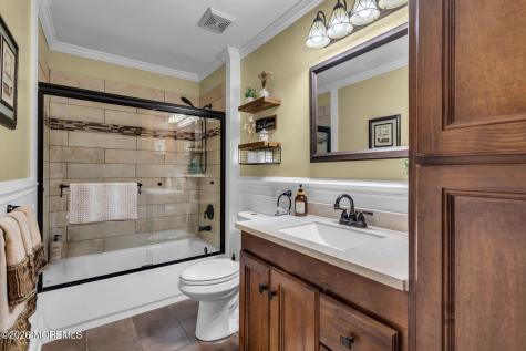 98 Narberth Way Toms River NJ 08757