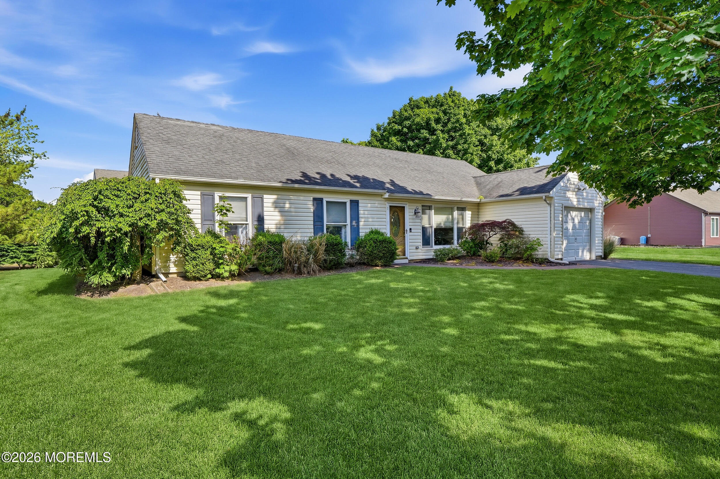 881 Eaglehurst Court Toms River NJ 08753
