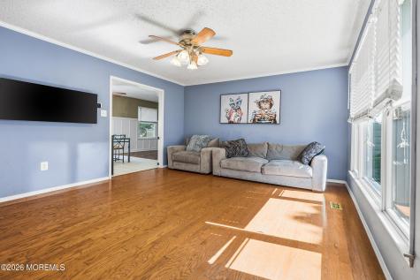 881 Eaglehurst Court Toms River NJ 08753