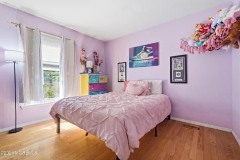 881 Eaglehurst Court Toms River NJ 08753