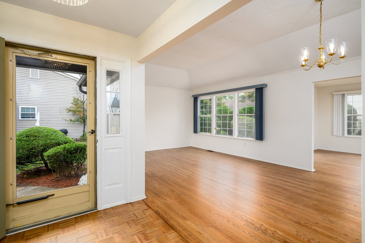 13 Benjamin Franklin Drive Monroe NJ 08831