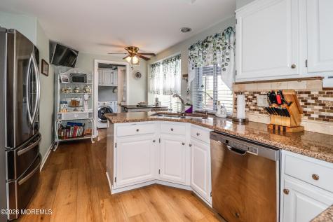1033A Thornbury Lane Manchester NJ 08759