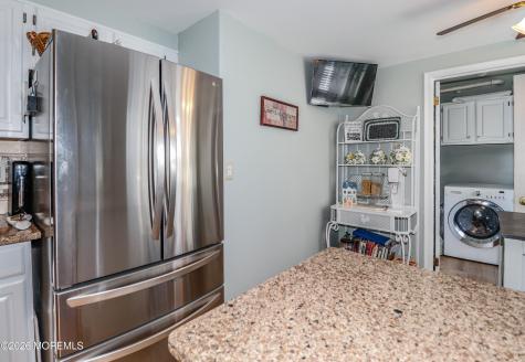 1033A Thornbury Lane Manchester NJ 08759