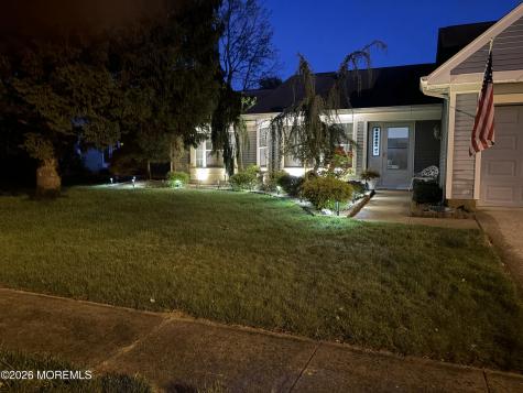 1033A Thornbury Lane Manchester NJ 08759