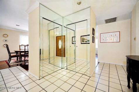 28 Morningside Drive Old Bridge NJ 08857