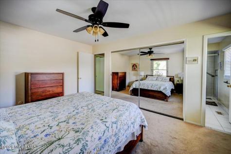 28 Morningside Drive Old Bridge NJ 08857