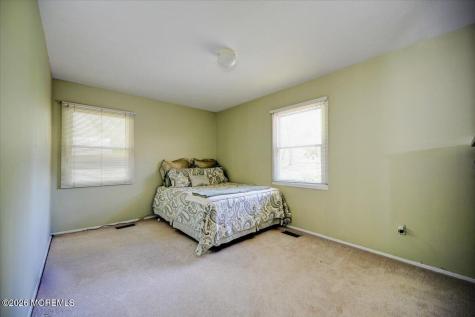28 Morningside Drive Old Bridge NJ 08857