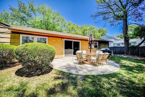 28 Morningside Drive Old Bridge NJ 08857