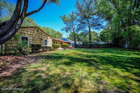 28 Morningside Drive Old Bridge NJ 08857