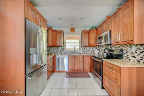 28 Morningside Drive Old Bridge NJ 08857