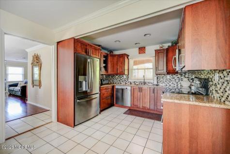 28 Morningside Drive Old Bridge NJ 08857