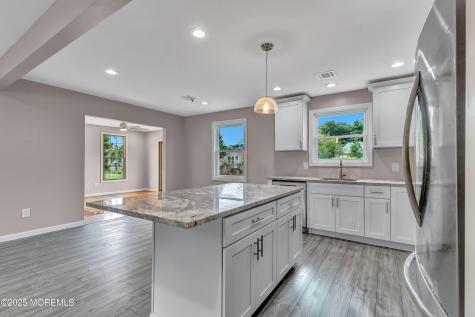 44 Chancellor Court Toms River NJ 08757