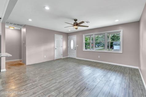 44 Chancellor Court Toms River NJ 08757