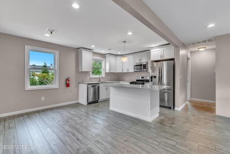 44 Chancellor Court Toms River NJ 08757