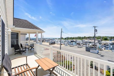 77 Tiller Drive Waretown NJ 08758