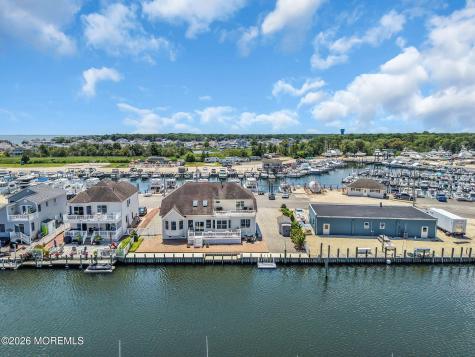 77 Tiller Drive Waretown NJ 08758