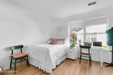 53 Farnworth Close Freehold NJ 07728