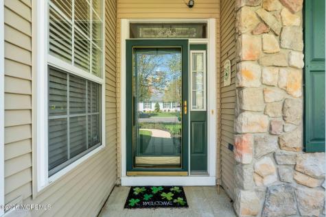 4 Chamber Lane Columbus NJ 08022