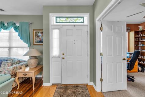 4 Chamber Lane Columbus NJ 08022