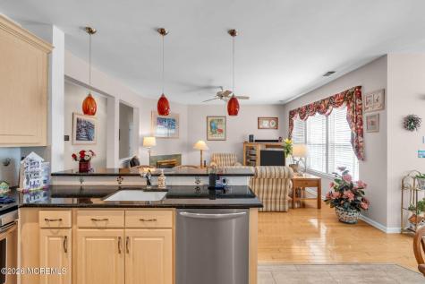 4 Chamber Lane Columbus NJ 08022