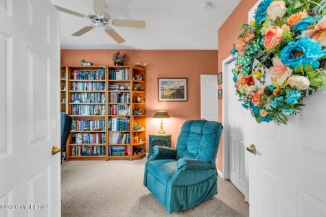4 Chamber Lane Columbus NJ 08022