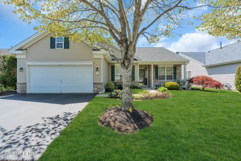 4 Chamber Lane Columbus NJ 08022