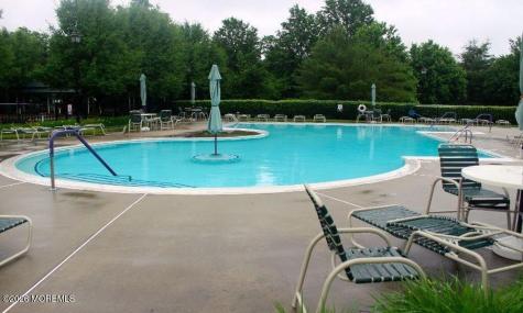 4 Chamber Lane Columbus NJ 08022