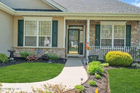 4 Chamber Lane Columbus NJ 08022