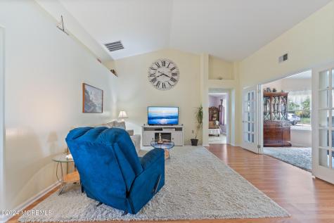 981B Thornbury Lane Manchester NJ 08759