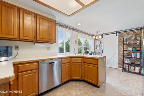 981B Thornbury Lane Manchester NJ 08759