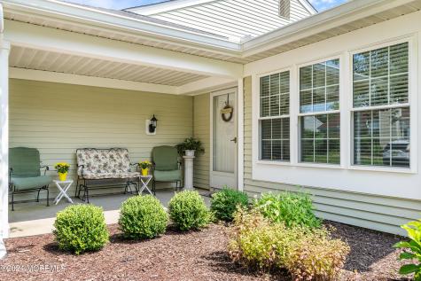 981B Thornbury Lane Manchester NJ 08759
