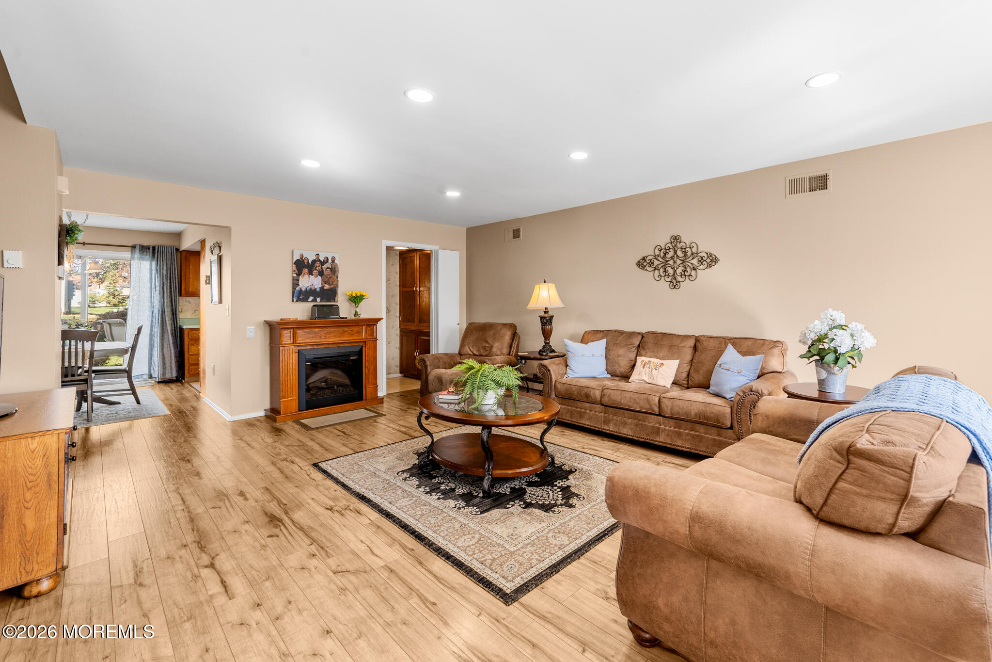 376 Stirling Drive Jamesburg NJ 08831