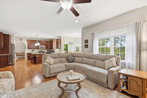 137 Mooring Road Manahawkin NJ 08050