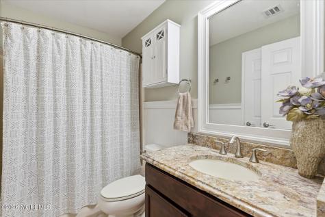 137 Mooring Road Manahawkin NJ 08050