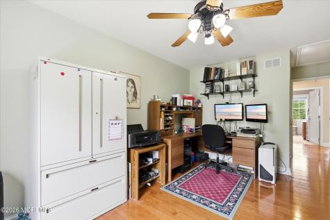 137 Mooring Road Manahawkin NJ 08050