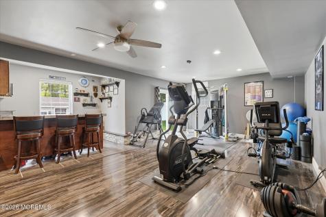 137 Mooring Road Manahawkin NJ 08050