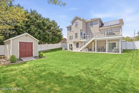 137 Mooring Road Manahawkin NJ 08050
